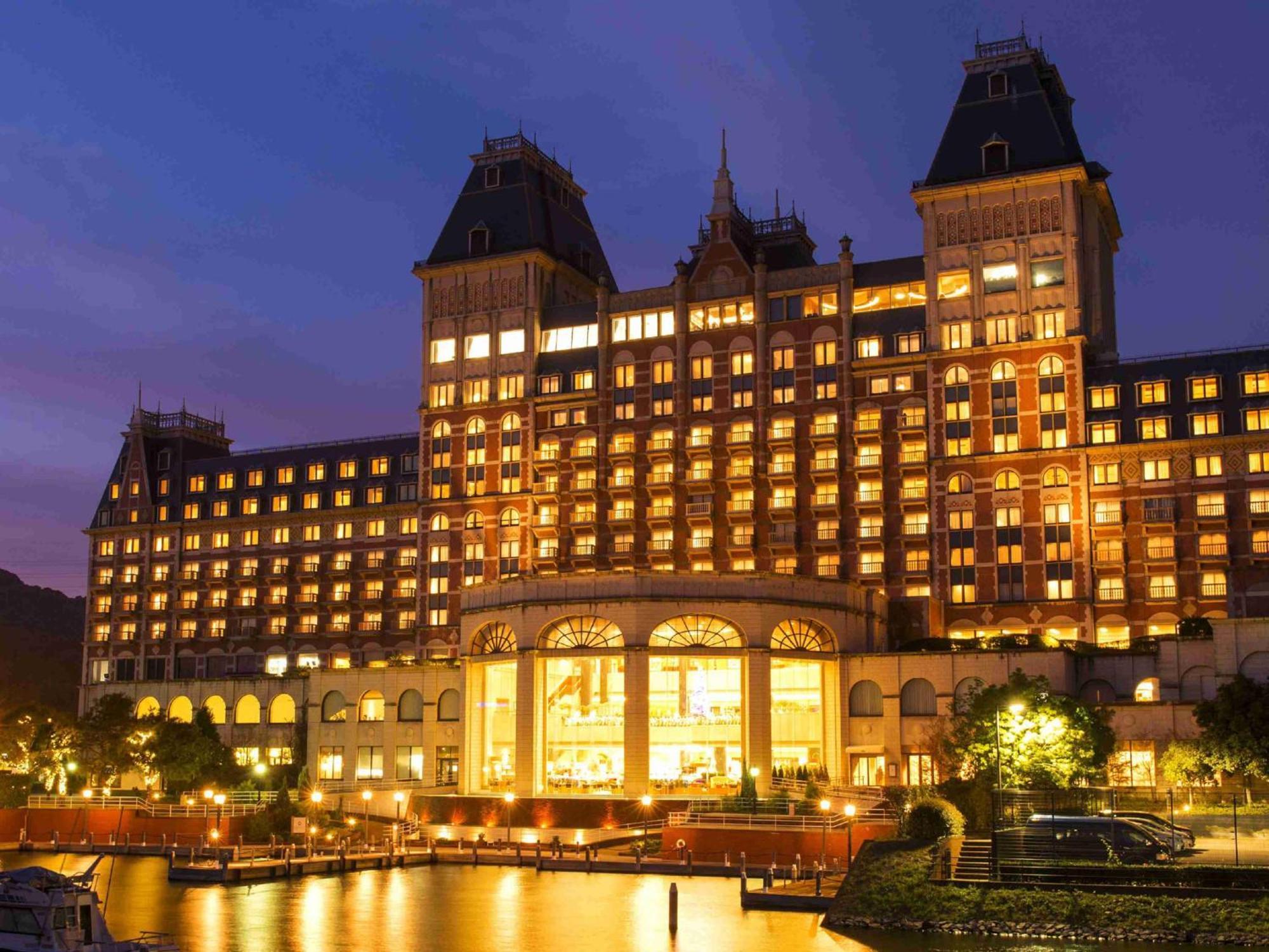 Hotel Okura Jr Huis Ten Bosch Sasebo Exterior foto The Langham, Putrajaya